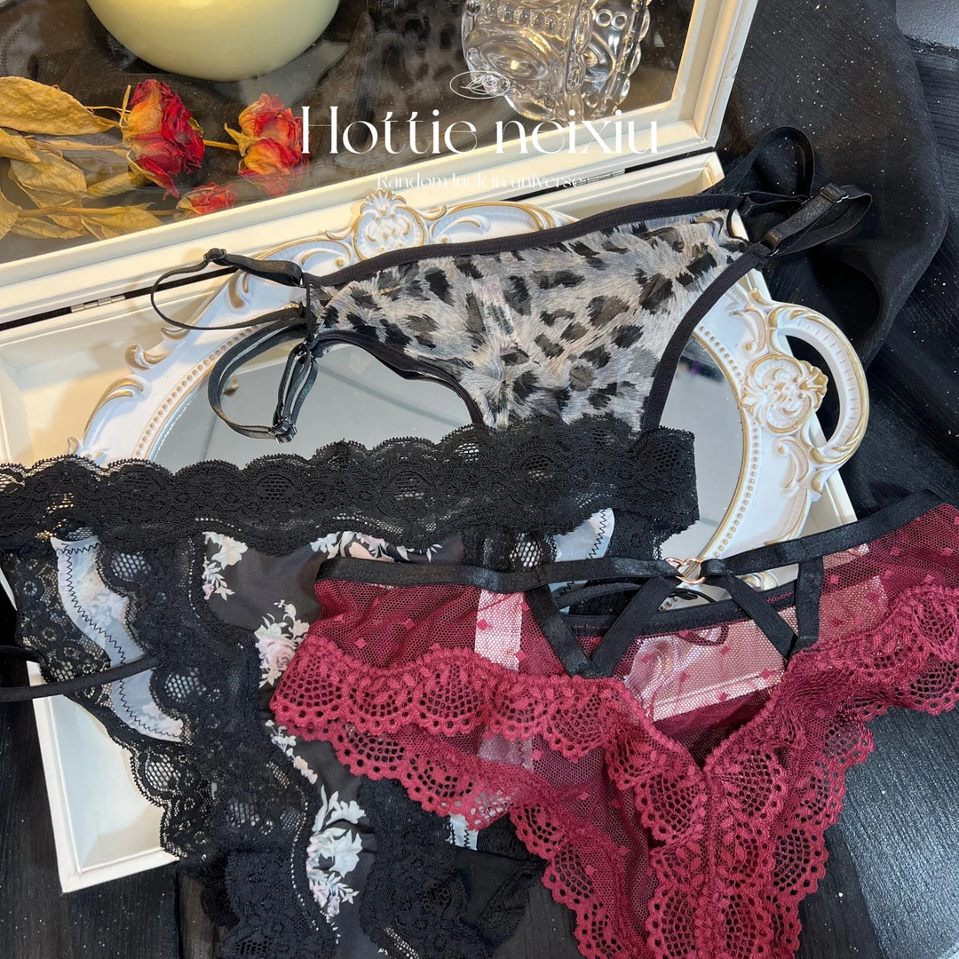 "曼城旧事“ 性感蕾丝缎面时尚组合女士内裤