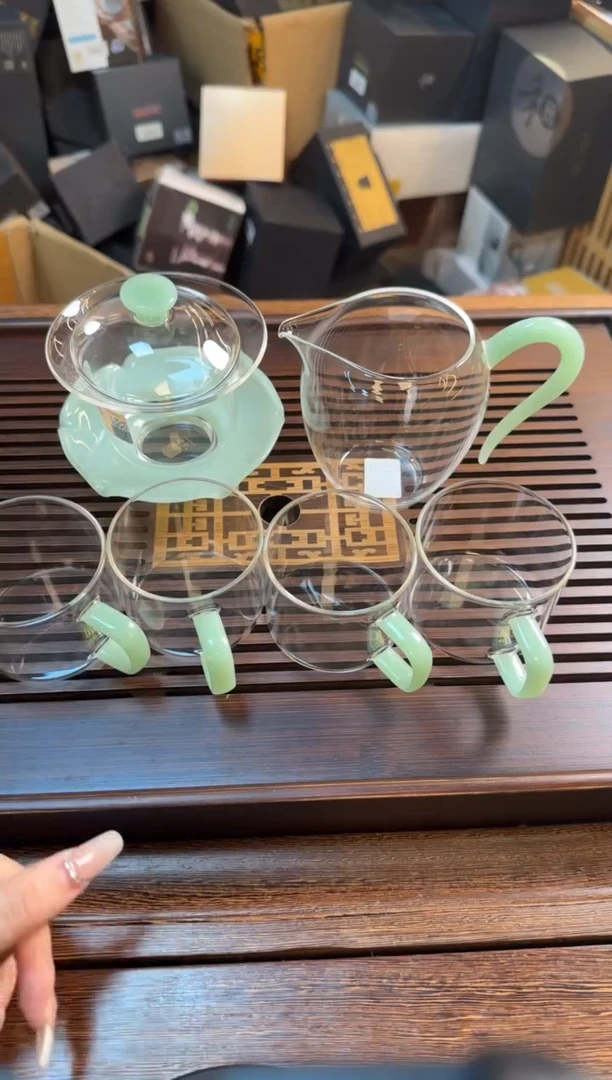 【闪购商品】1福容雅韵公杯+茗园盖碗+佰享杯4只/浅玉