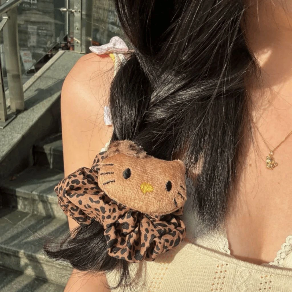 新款豹纹kt黑皮毛绒发圈可爱马尾发绳头绳少女发饰大肠发圈