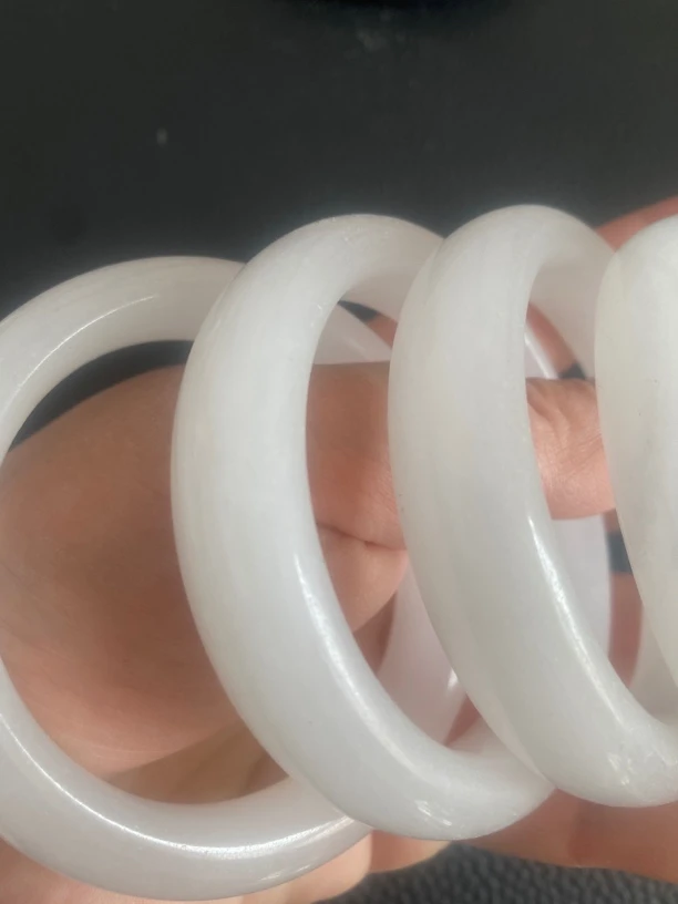 纯天然冰烟色手镯送妈妈送女朋友