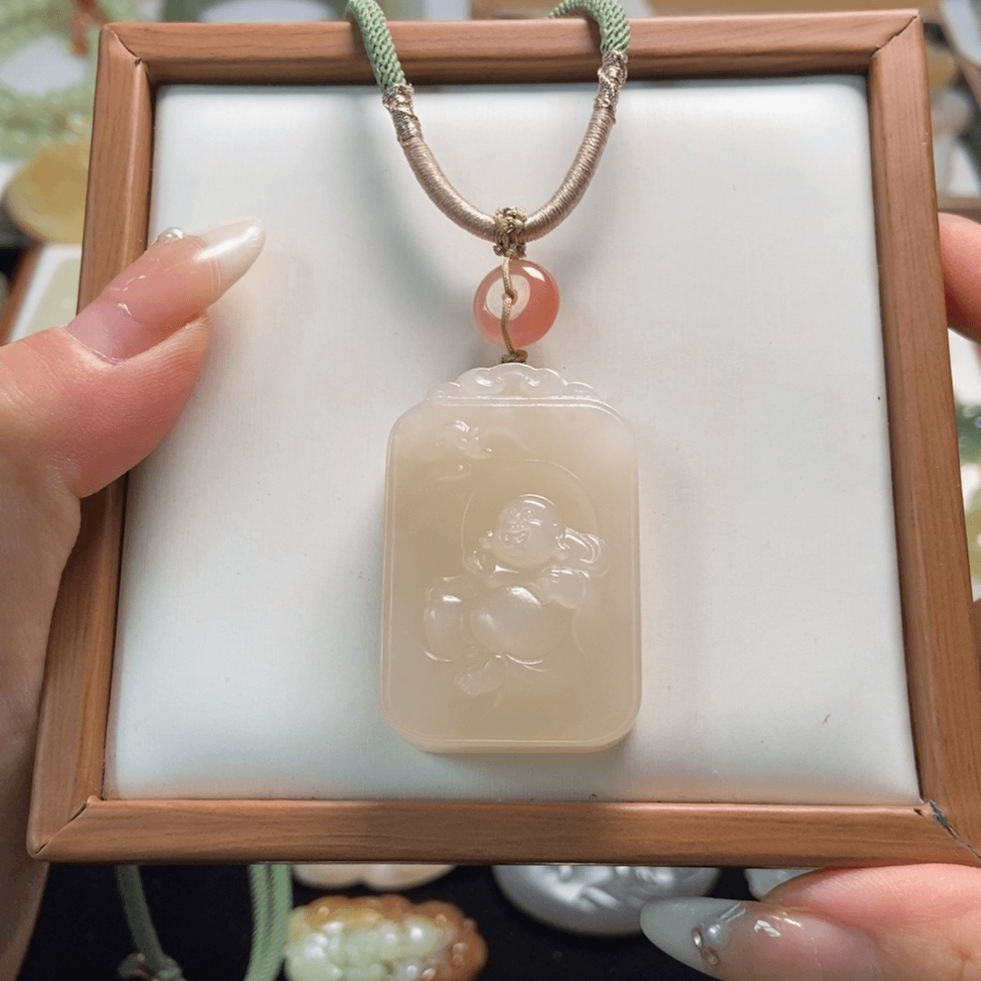 和田玉吊坠未镶嵌