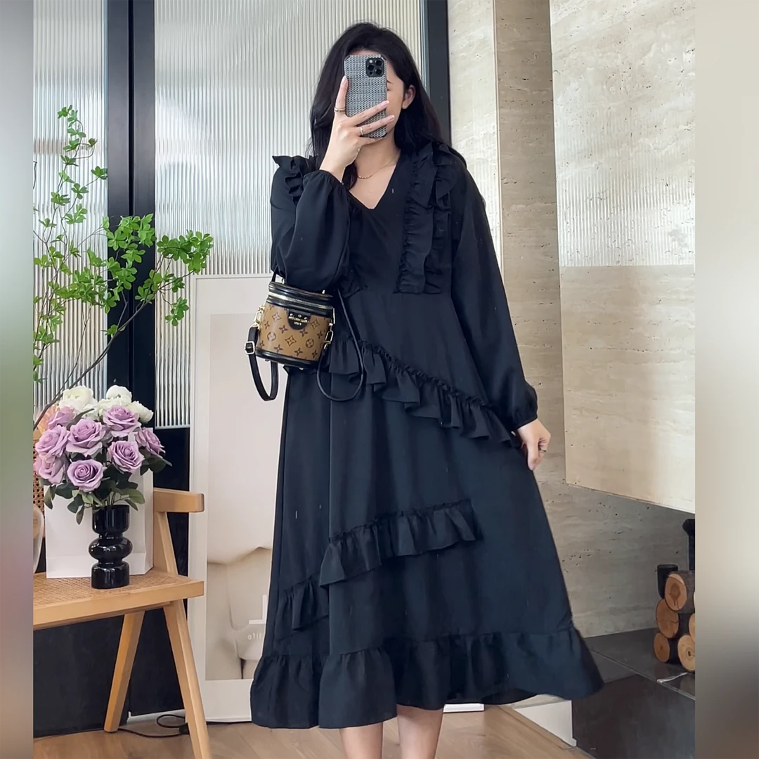 大码女装2024秋碎花连衣裙胖mm显瘦遮肉法式V领裙荷叶边ST8089