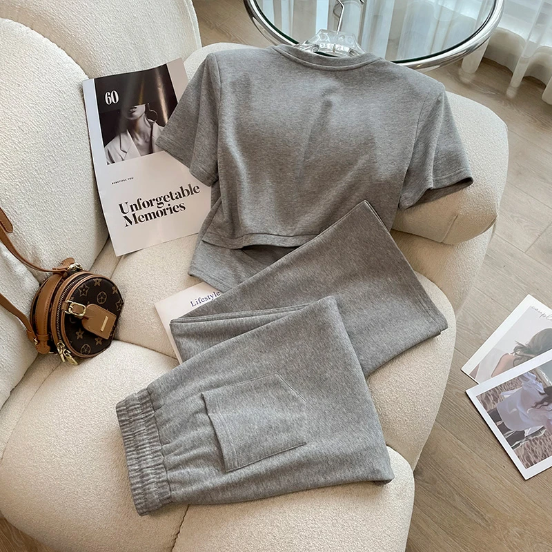 小个子灰色套装女夏季时尚减龄洋气短款短袖阔腿裤宽松显瘦两件套