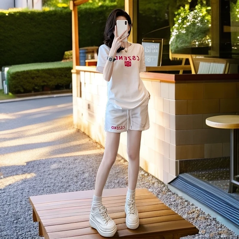 白色休闲运动套装女夏季新款百搭减龄宽松显瘦短袖短裤跑步两件套