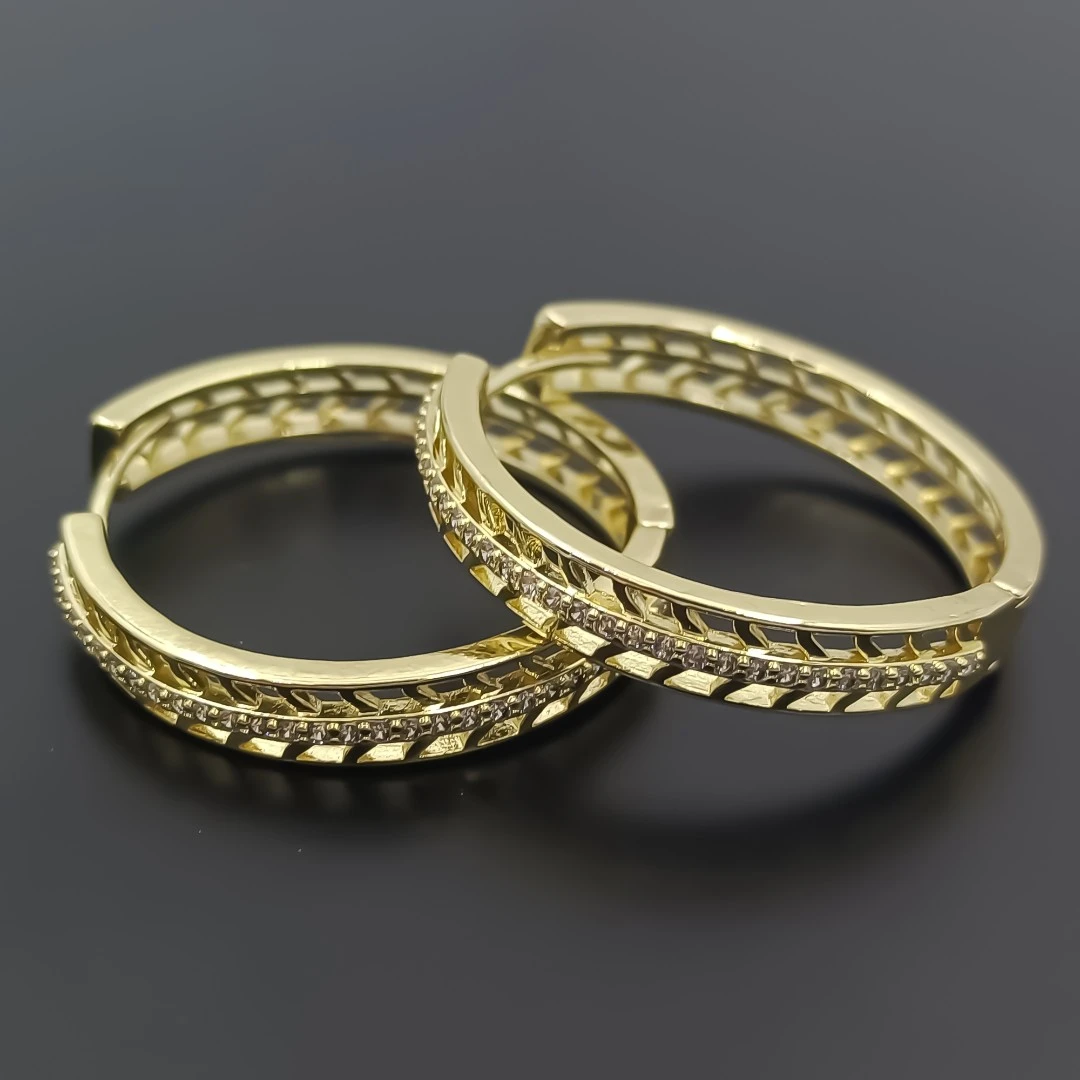 铜合金合成锆石耳饰 T2FXL-36073  耳饰百搭小众简约轻奢气质