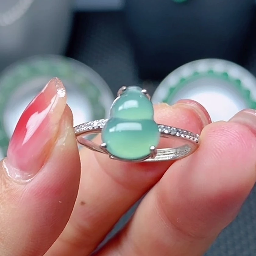 品质优选天然蛋面戒指