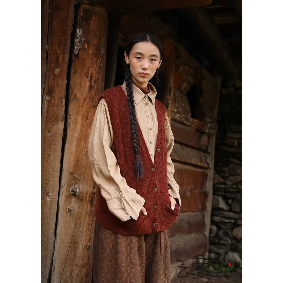 云雾里 原创设计复古文艺温柔浪漫恣意雅致羊毛混纺马甲 3206
