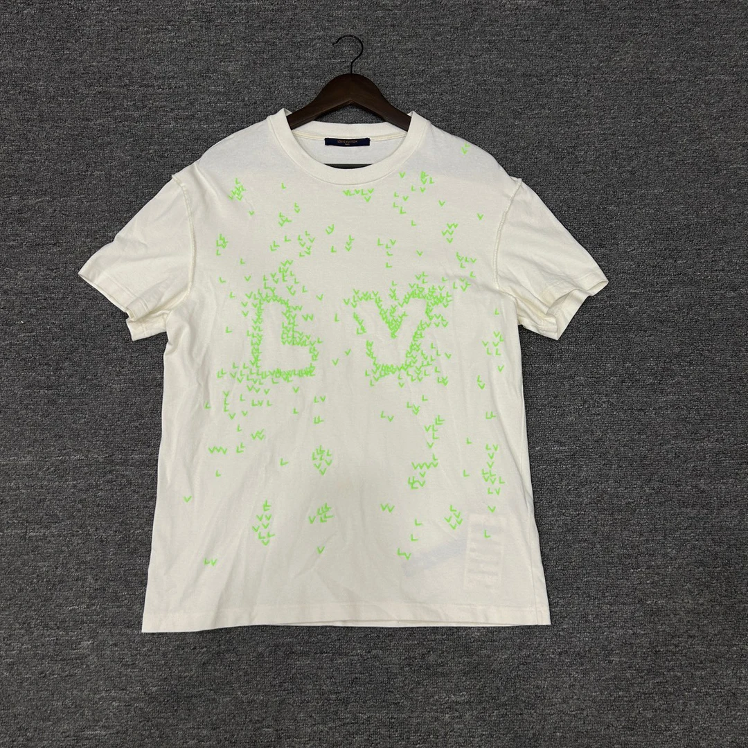 Louis Vuitton lv 荧光绿小飞机满logo短袖 M码 98新 0000532