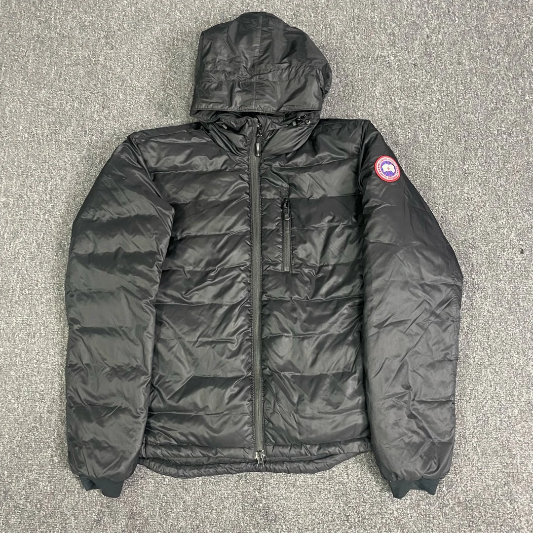 Canada Goose/加拿大鹅/黑色连帽派克羽绒服 m码/99新 /Sl000709