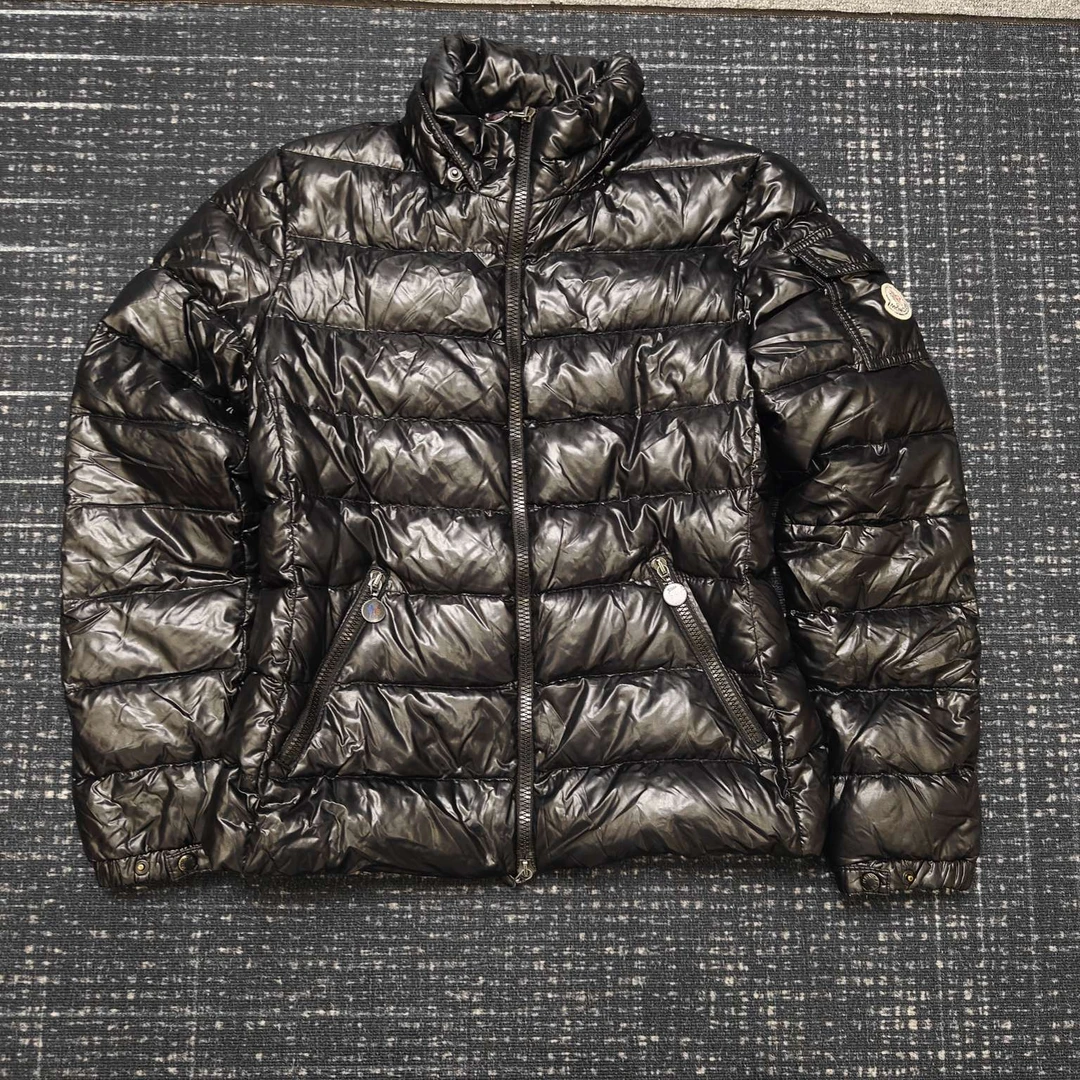 MONCLER 蒙口秋冬羽绒服 1码 99新 001851