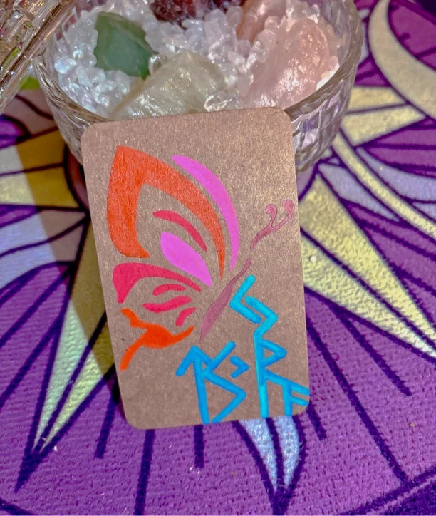 塔塔能量buff创意卡片