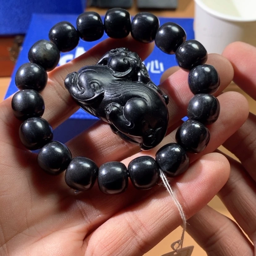 【闪购商品】和田玉车挂未镶嵌文*