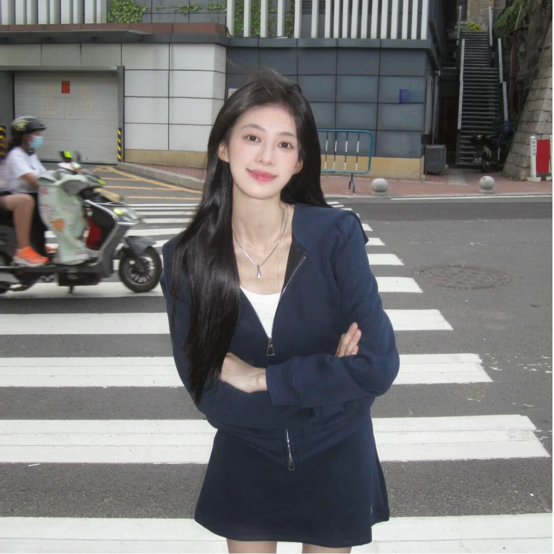 【梳云掠影】秋冬时髦韩版百搭显白气质连帽外套减龄通勤垂感短裙