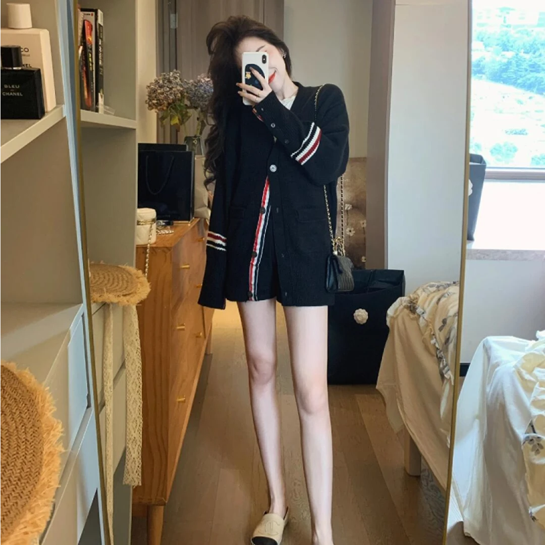 2024服饰秋冬新款时尚百搭气质女装显瘦韩版网红外套外穿小众短裤