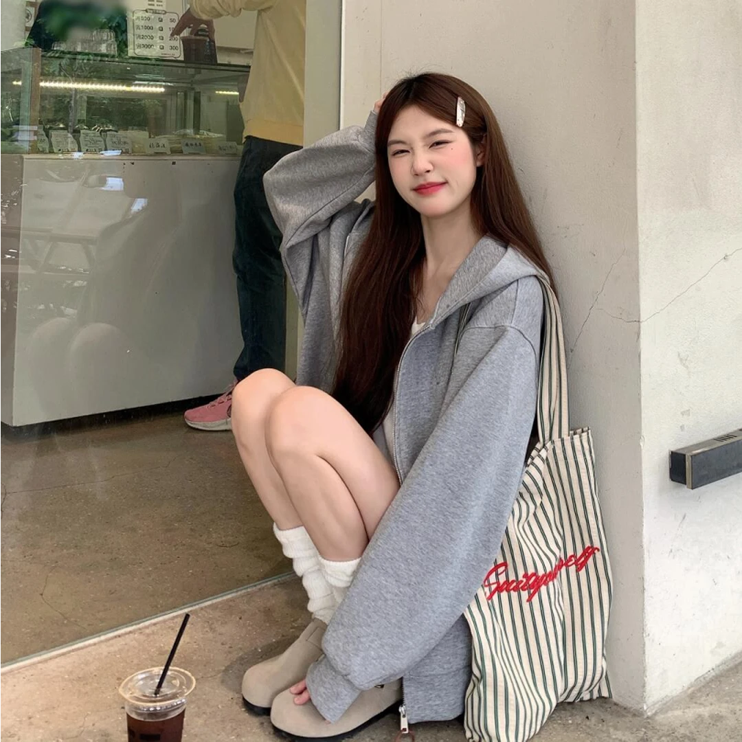 【港风杂志】秋冬新款时尚百搭气质女装服饰内搭宽松外套休闲短裙