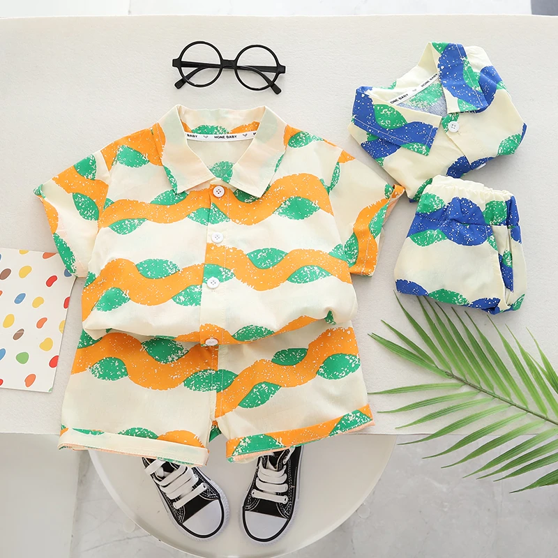 韩版夏款儿童洋气波浪度假风套装男童洋气纯棉沙滩短袖短裤两件套