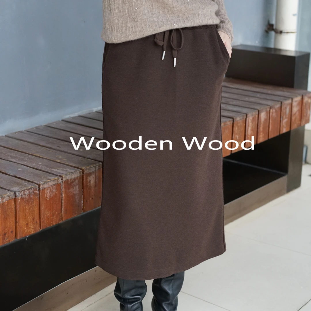 Wooden Wood“布谷鸟”简约百搭松紧腰显瘦后开叉半身裙P75153