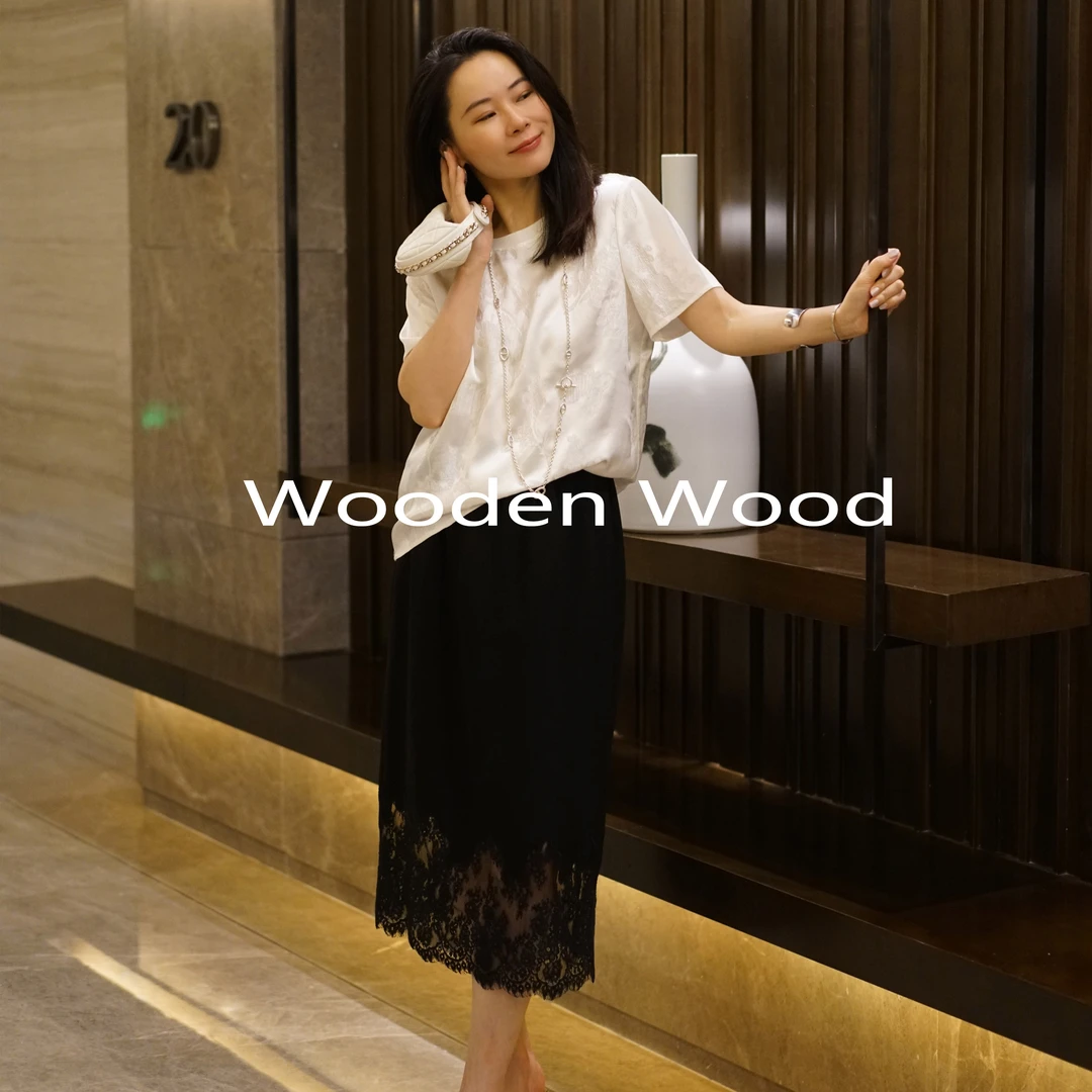 Wooden Wood“小步舞曲”重磅醋酸镂空蕾丝边半身裙显瘦收腰Q23408