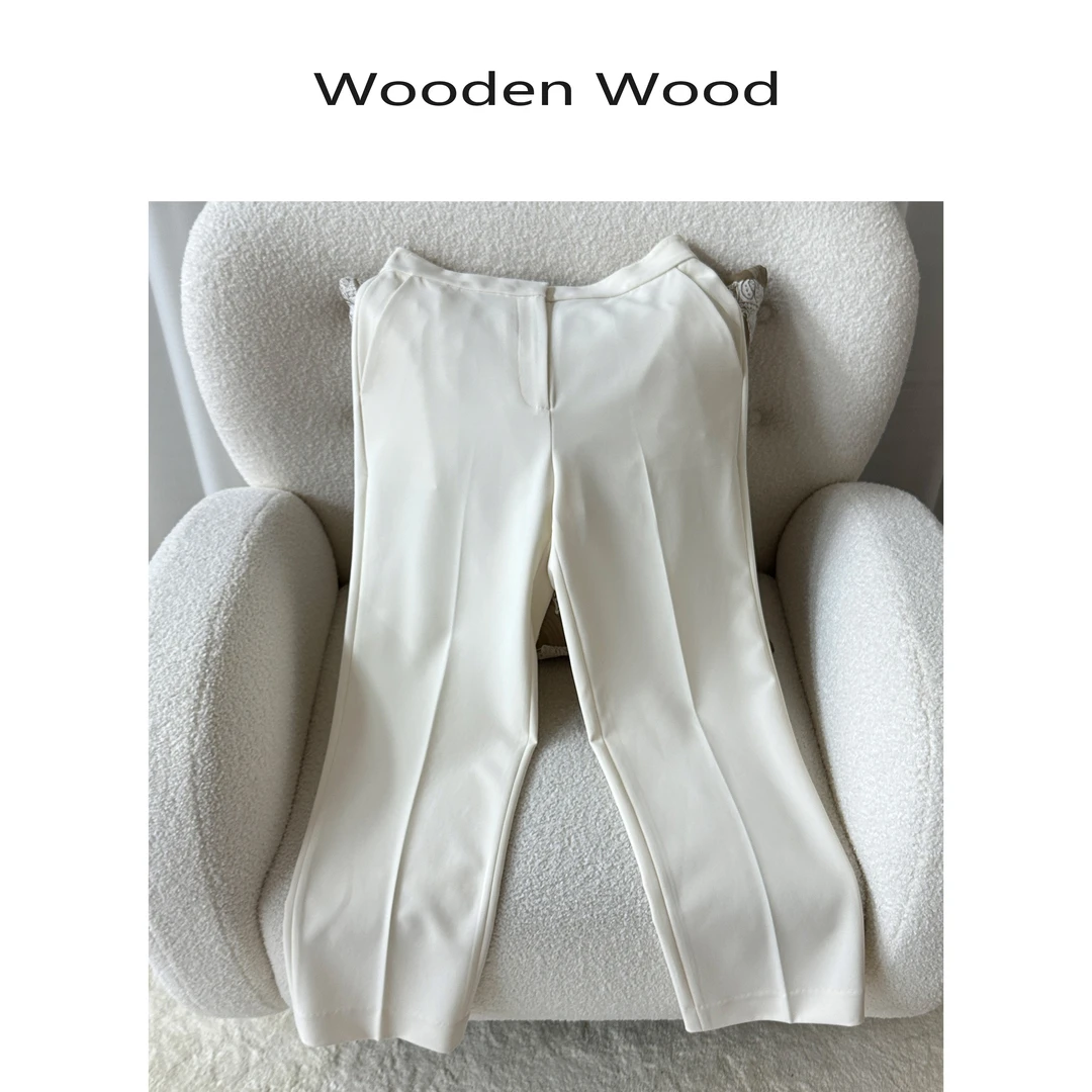 Wooden Wood“轻装简行”高端气质纯色显瘦休闲裤W24CX253
