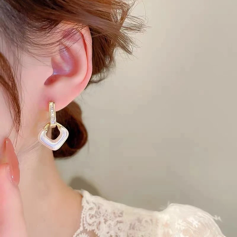 铜合金合成锆石耳饰 时尚气质一款两戴菱形耳扣耳饰名媛百搭594