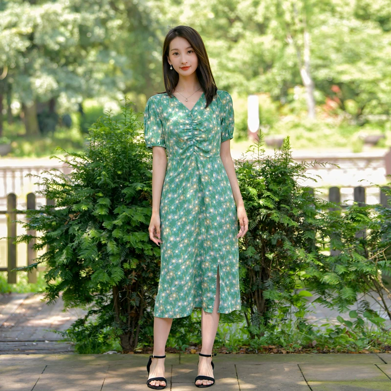 棉绸连衣裙女2024夏季新款时尚洋气a字版修身显瘦人造棉中长款裙