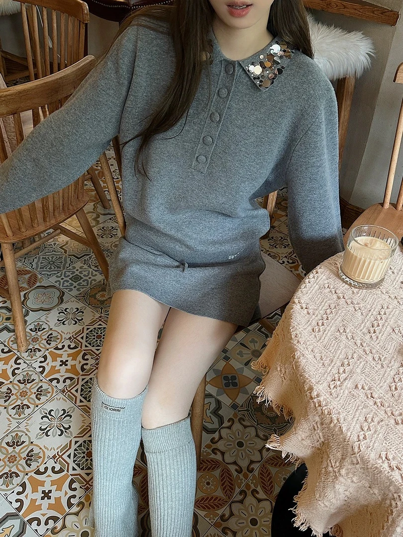 【AVVENN】冬季新品空气层嵌花宽肩垫肩可拆卸毛衣套装AM92401657