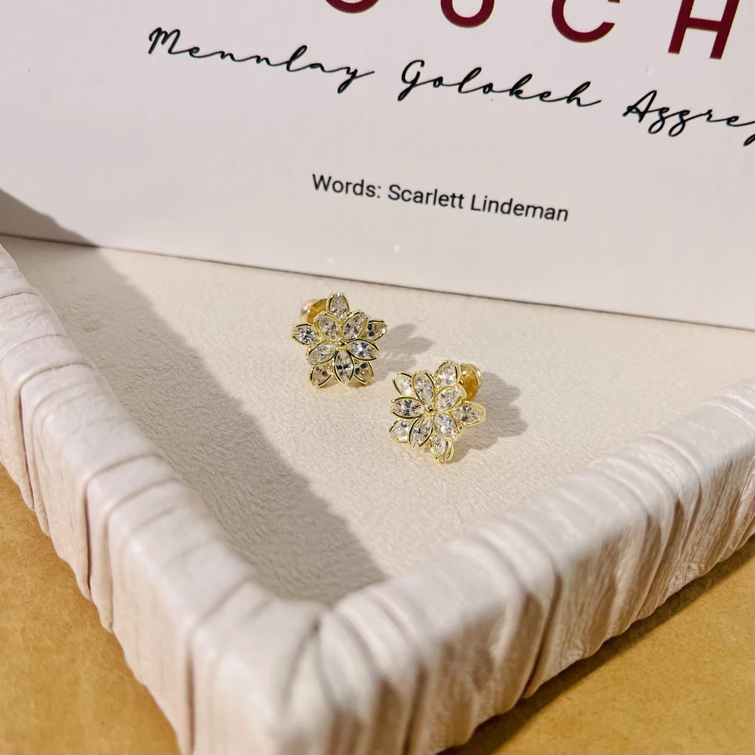 铜合金合成锆石耳饰 铜合金烟雨万千耳钉P139时尚简约百搭