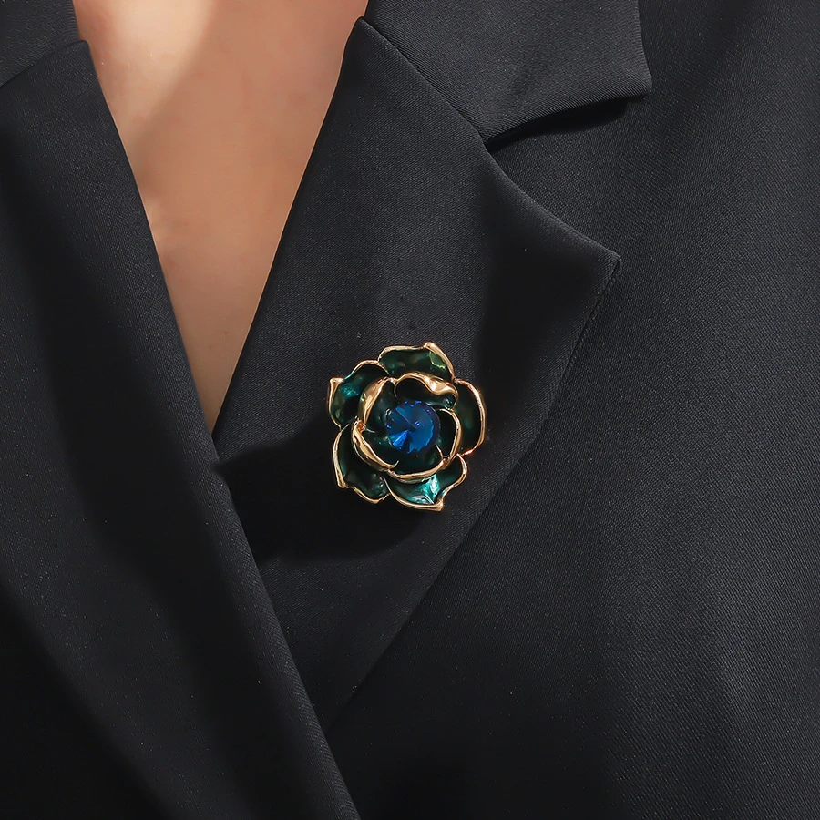 铜合金合成锆石胸针 合成立方氧化锆 铜合金  女士时尚胸针8006