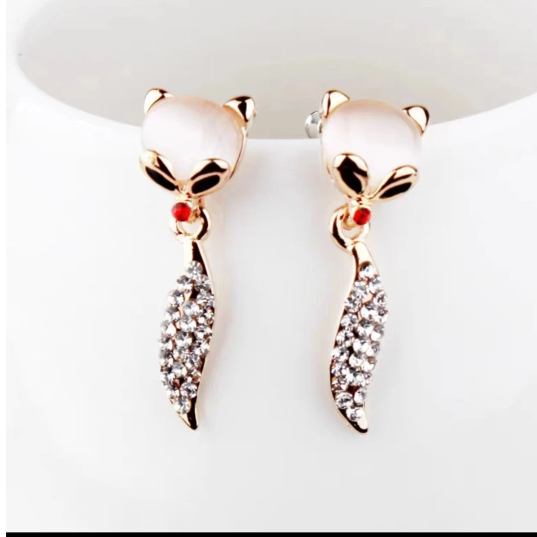 气质时尚可爱百搭红色简约长款个性耳钉耳饰金色轻奢-A156