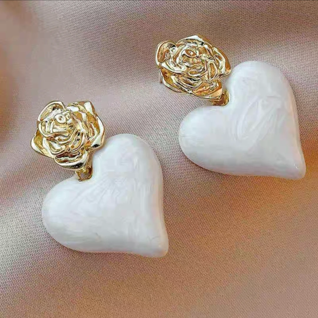 气质法式简约小众白色耳钉5402