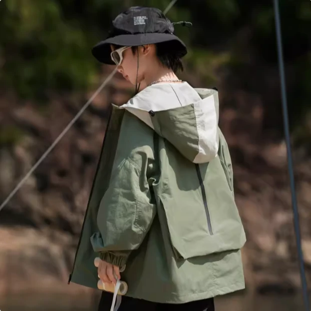 7060中大童春秋季新款韩版户外森系冲锋衣儿童秋装韩版外套