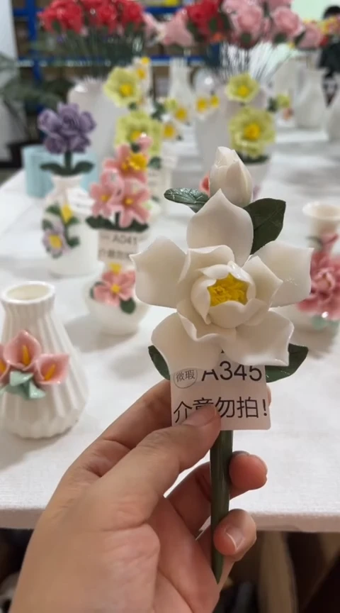 【闪购商品】陶瓷手捏花-A345