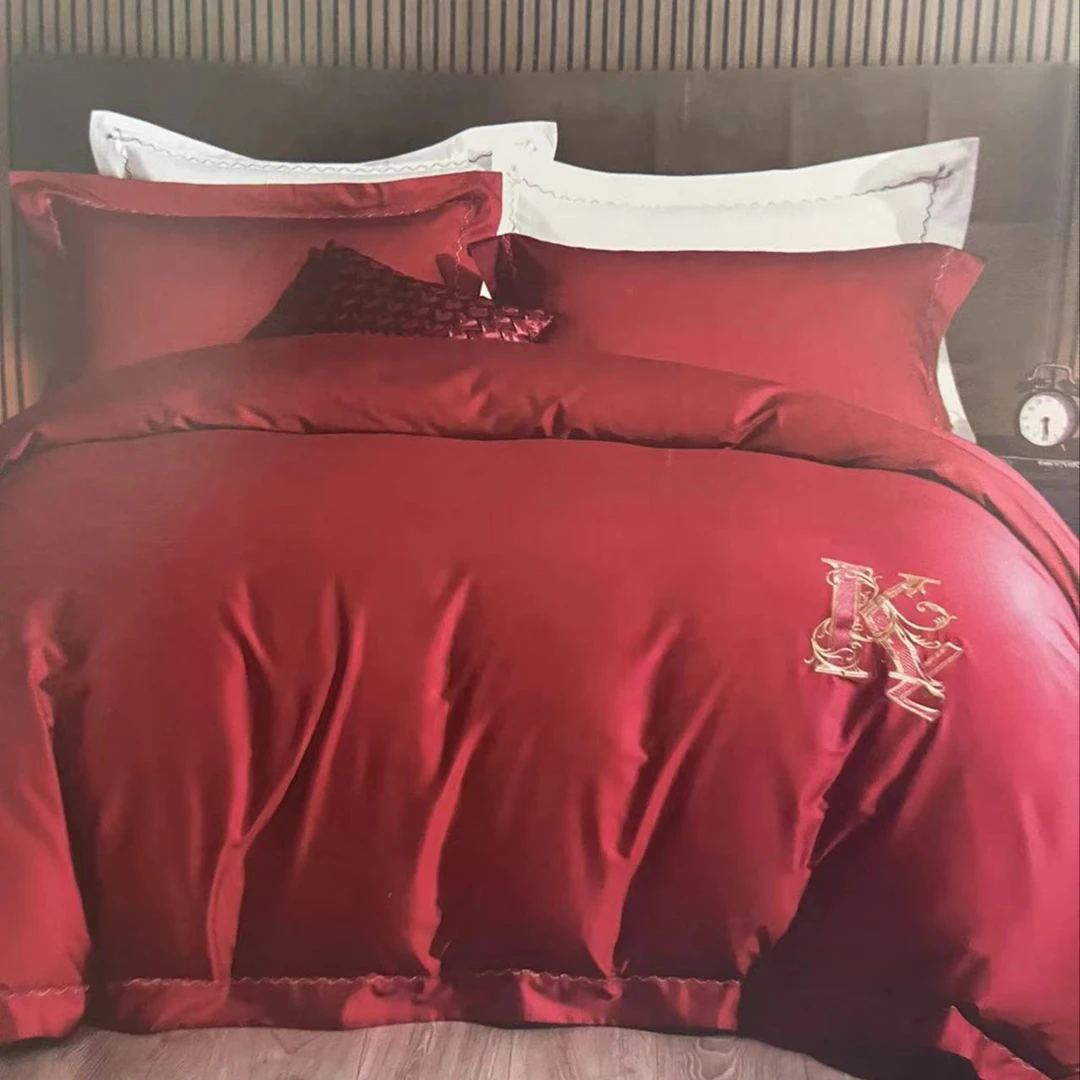 新款   KL  长绒棉刺绣款  三件套