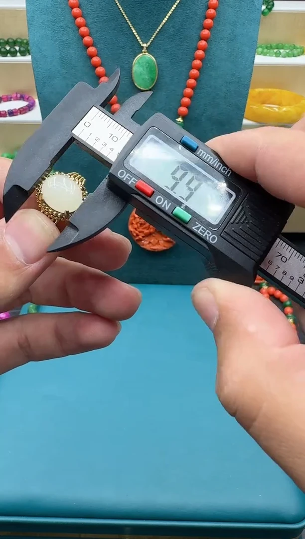 【闪购商品】和田玉戒指14K金镶嵌1002