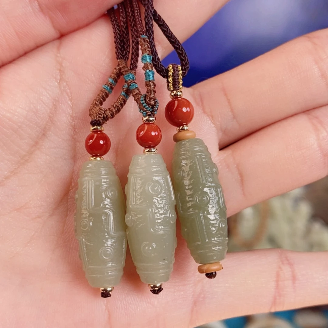 【闪购商品】和田玉挂件未镶嵌同材质多样发发其中之一发一件