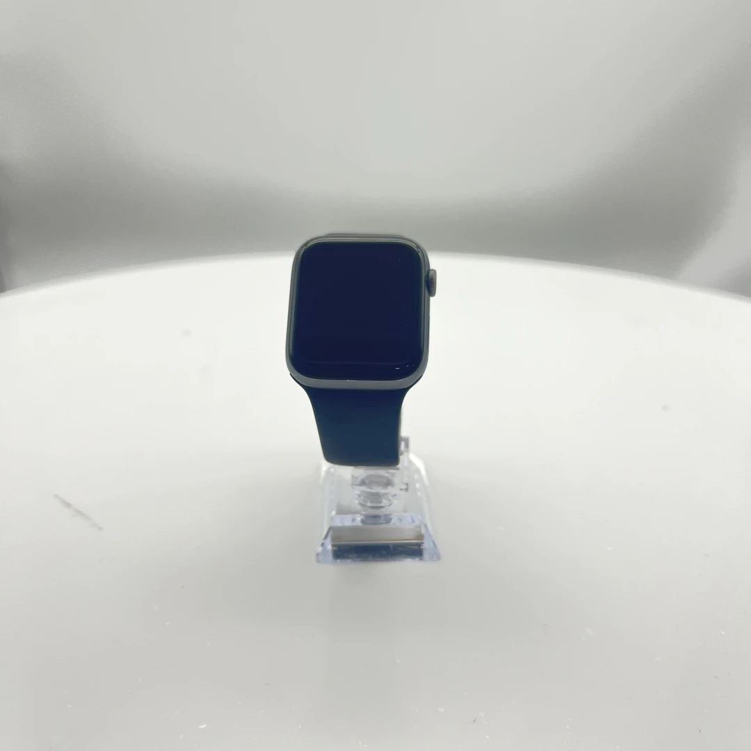 80新 Apple/苹果 WATCH  Series S4 44MM 灰色智能手表