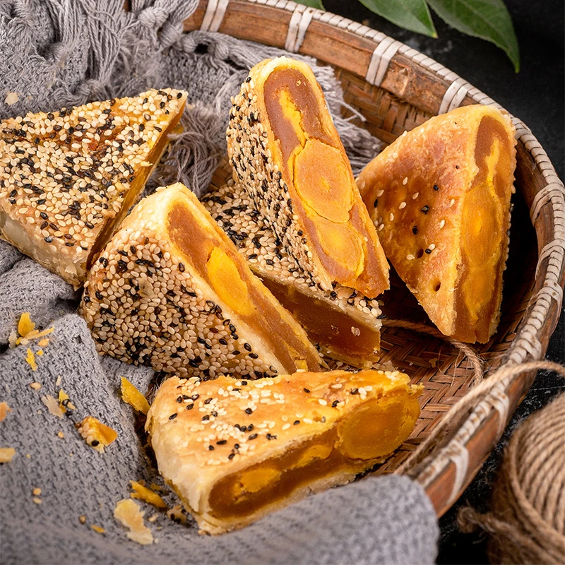 温州桥墩镇特产网红爆款芝麻蛋黄板栗紫薯酥皮大月饼中秋送礼盒装