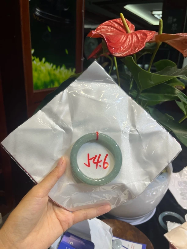 缅甸天然翡翠A货手镯54.6圆条