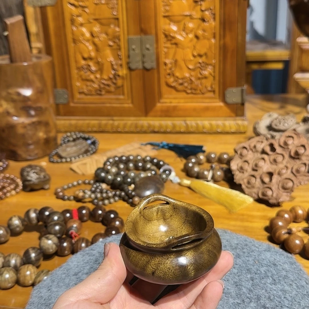 【闪购商品】楠木根雕英*香炉