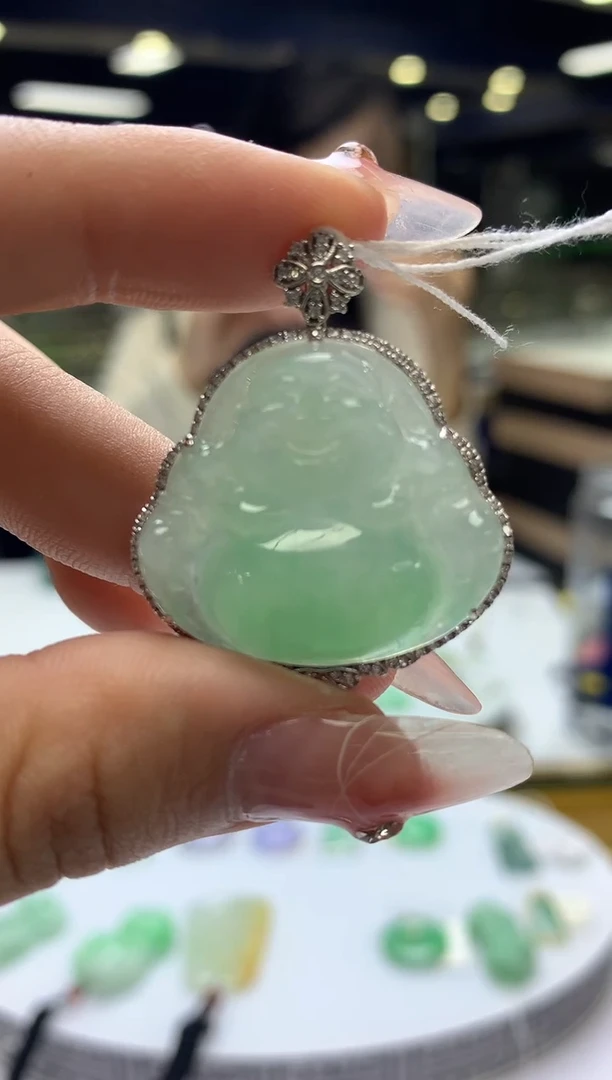 【闪购商品】翡翠颈饰18K金镶嵌PK76孤品佛公