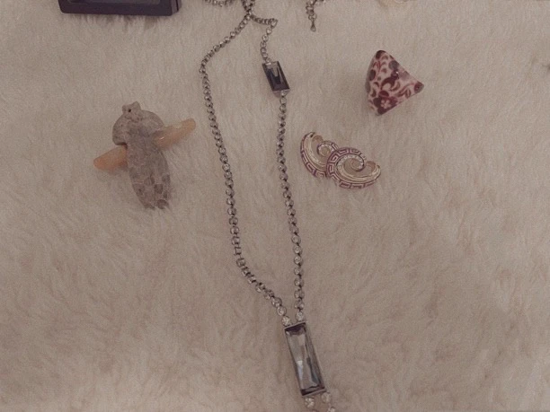 配饰时尚个性单品复古