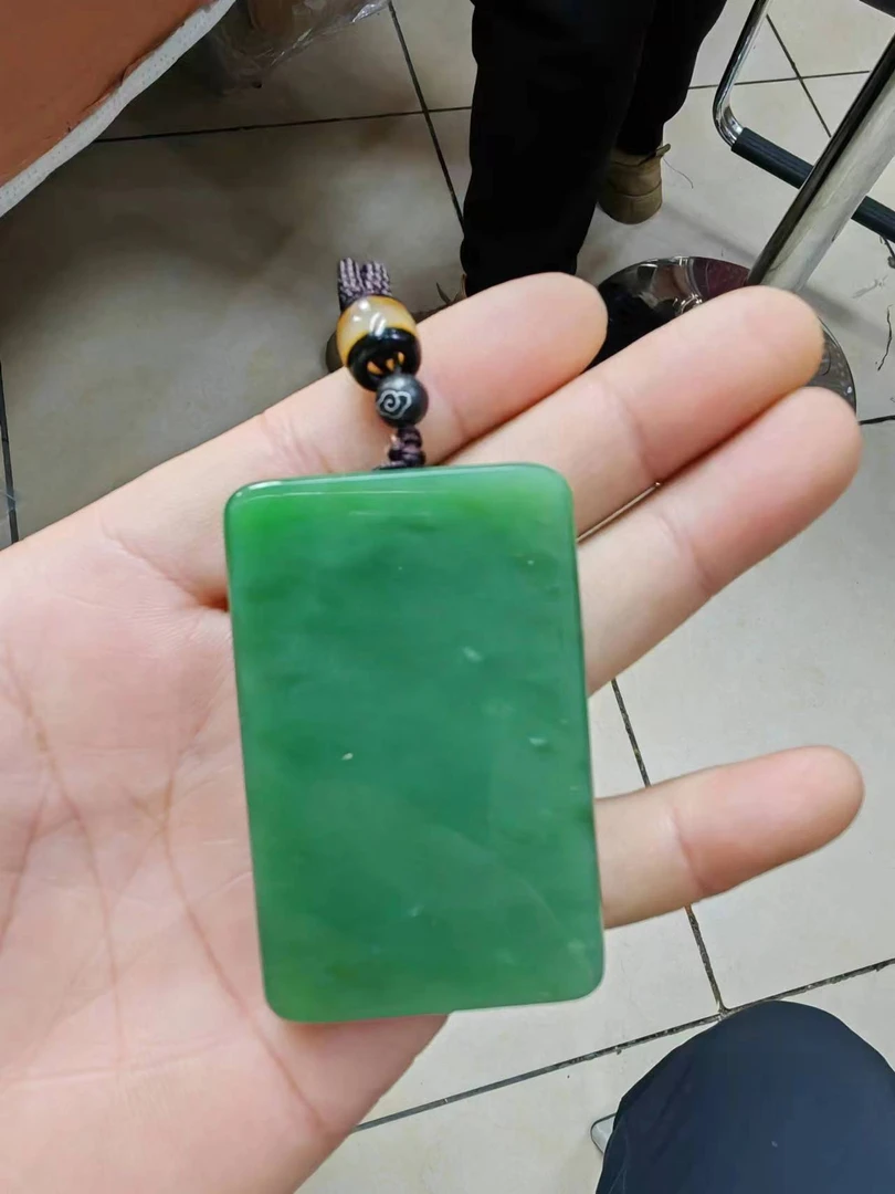 【亿凡珠宝】碧玉无事牌