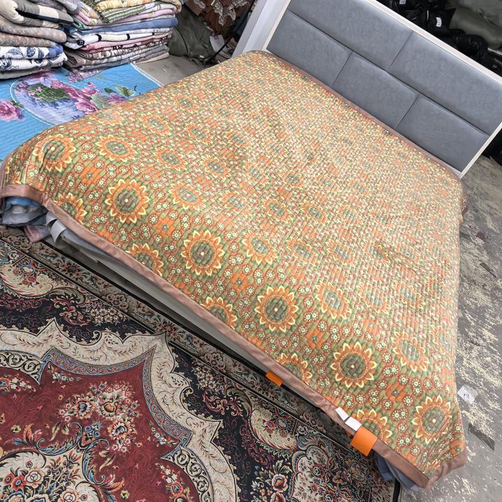 牛奶绒床盖（复古太阳花）2米✕2.3米