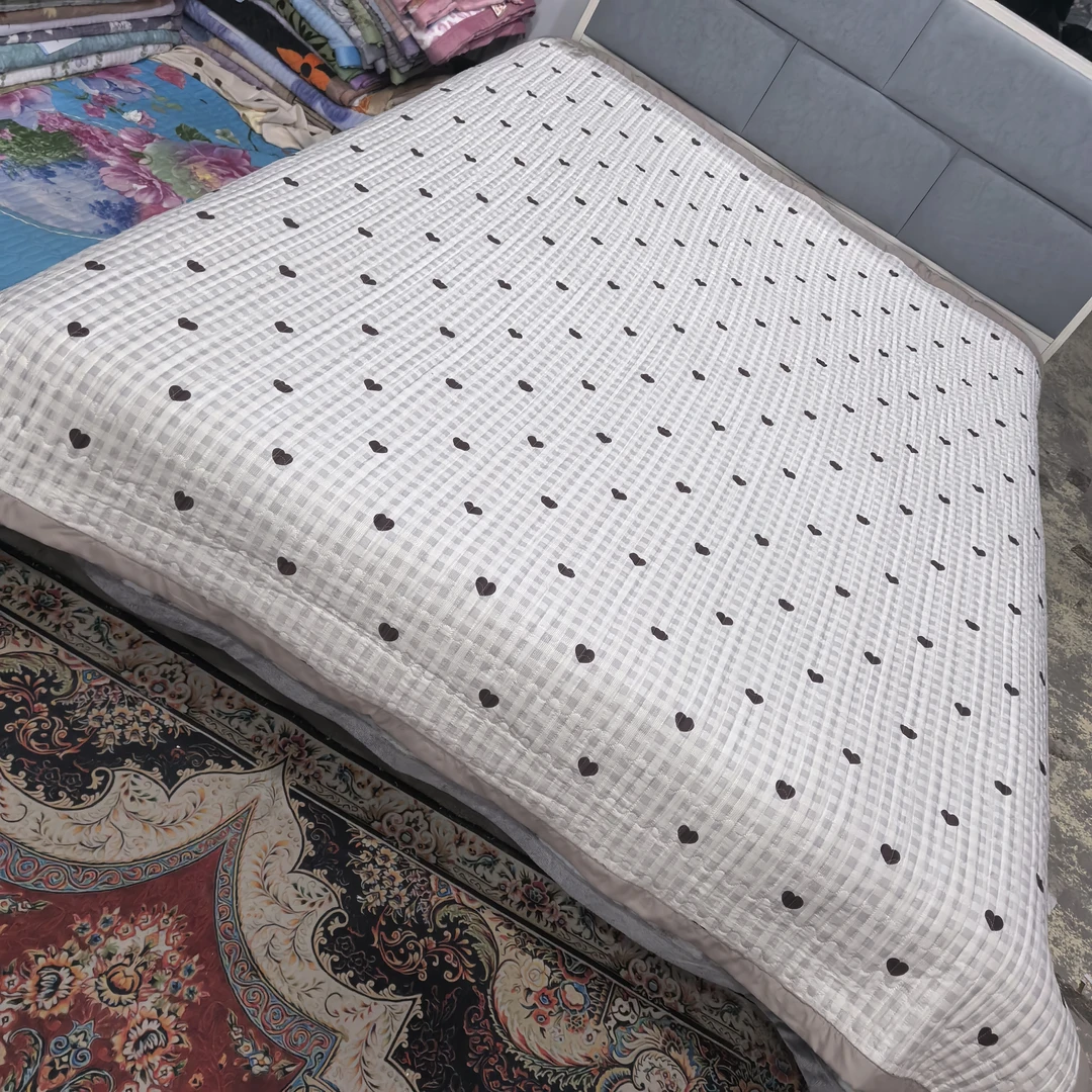 莫小柔床盖（爱心格）2米✕2.3米