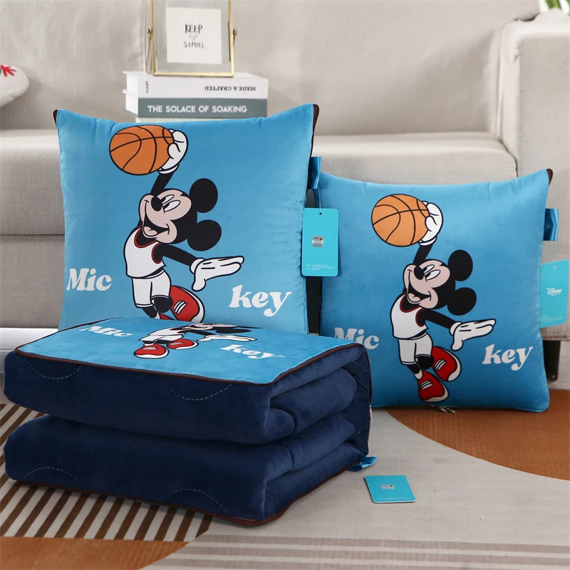 迪士尼冬季加厚水晶绒抱枕被子两用二合一汽车载枕头午睡毯子靠枕