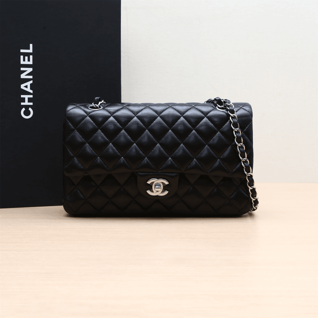 95新 Chanel/香奈儿 黑黑精选 P224827672CF 口盖包 中号 单肩包