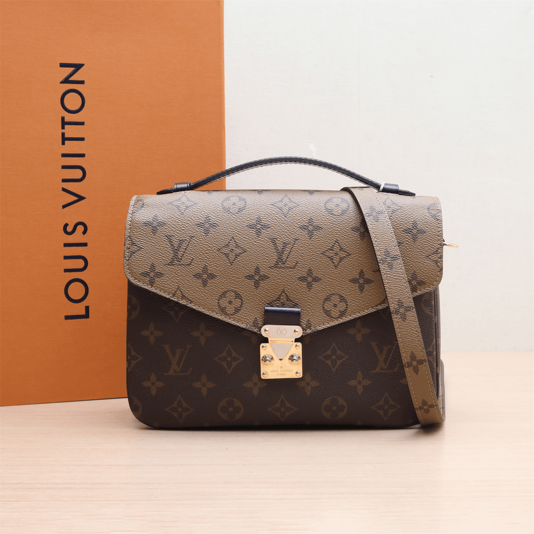 95新 LouisVuitton/路易威登 933605Metis Pochette 邮差包