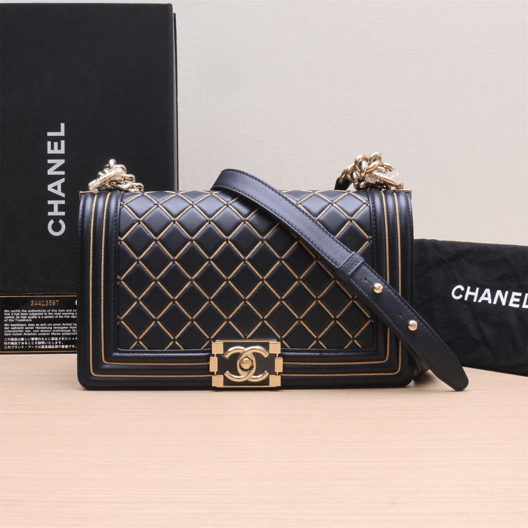 95新 Chanel/香奈儿 活动双双 Leboy 中号 黑色 墨蓝色 24开