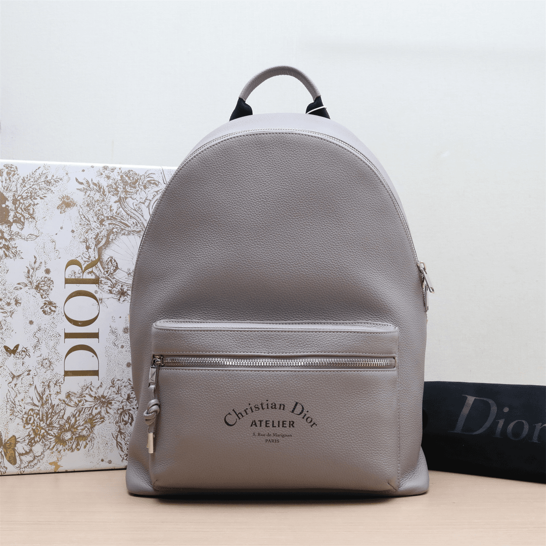 99新 DIOR/迪奥 新粉 P224727528Atelier 全皮 双肩包 灰色