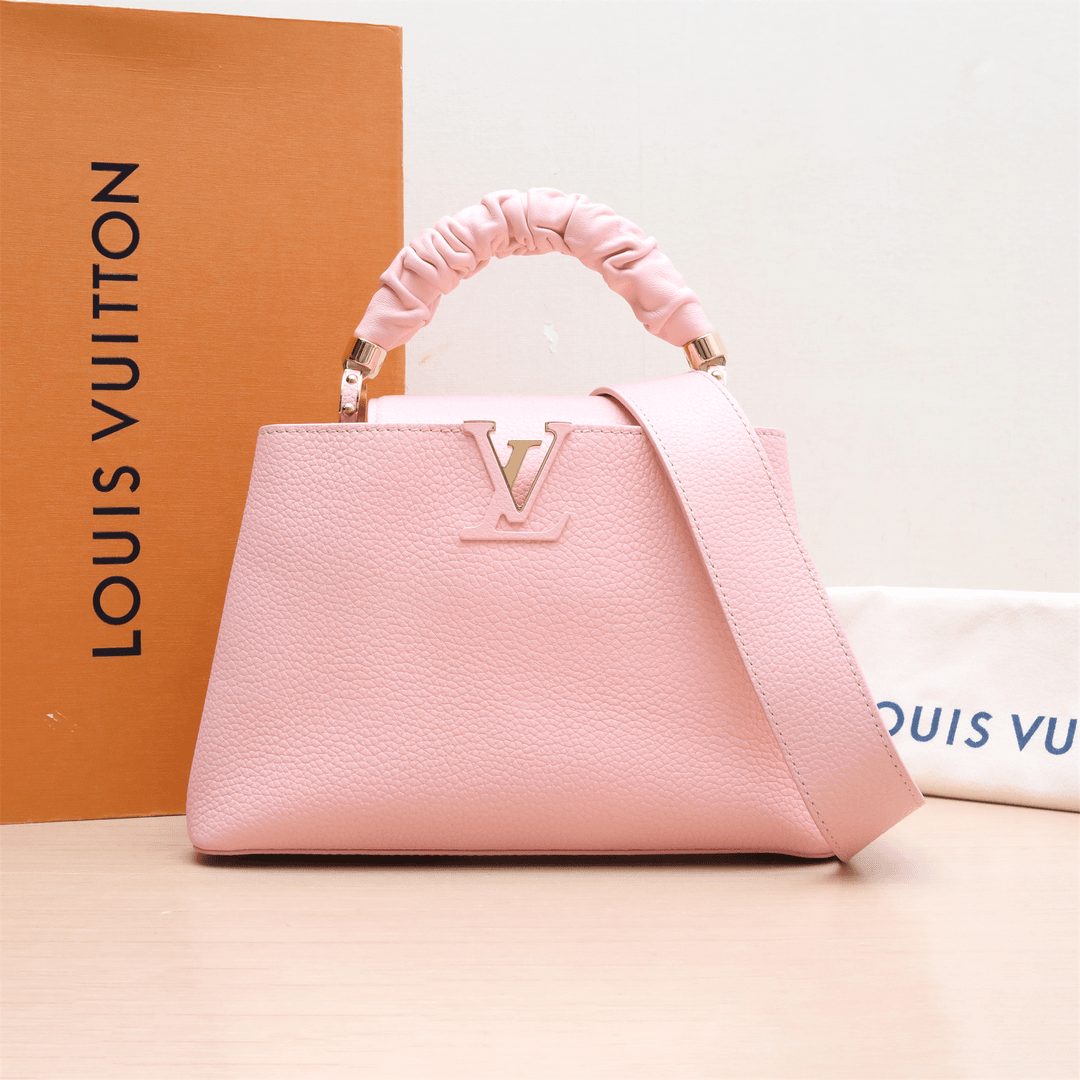 99新 LouisVuitton/路易威登 518576CAPUCINES BB手袋 芯片